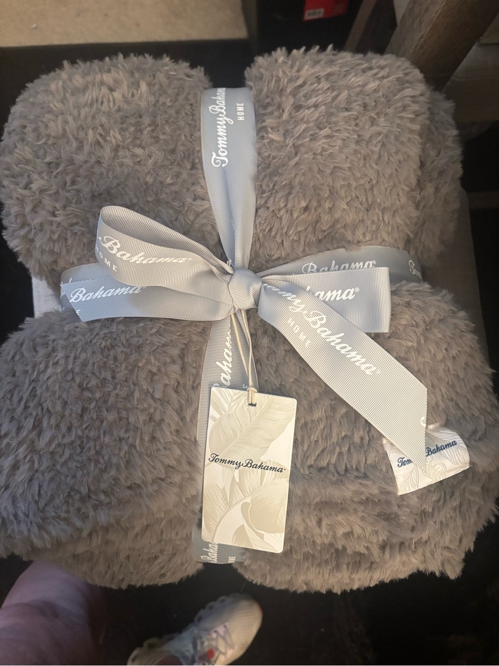 Tommy Bahama Plush Faux Fur Throw in Light Taupe